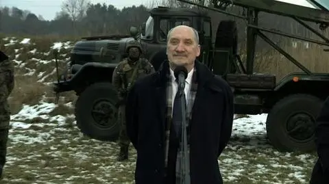 Minister Antoni Macierewicz na ćwiczeniach obrony przeciwlotniczej