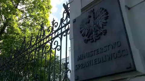 Sparaliżowany Trybunał Konstytucyjny to de facto otwarta droga do rewolucji w sądach