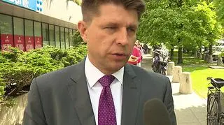 Petru nie wyklucza, że powstanie nowa partia 