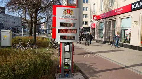 Ta maszyna zliczy rowerzystów na trasie