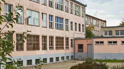 Łódzkie szkoły brudne i zniszczone. "Jest coraz gorzej"