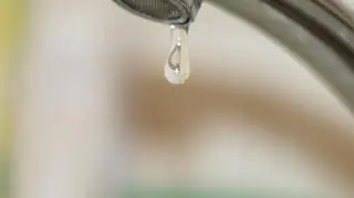 Zabarwią wodę żeby znaleźć nieszczelności