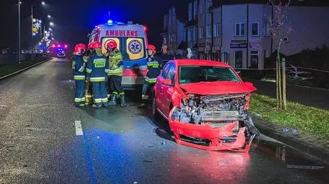 Samochody zderzyły się na rondzie przy ulicy Kilińskiego w Ełku