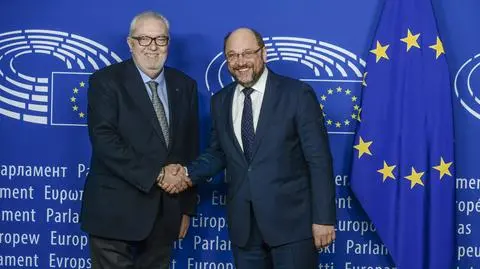 Pedro Agramunt z ówczesnym szefem Parlamentu Europejskiego Martinem Schulzem