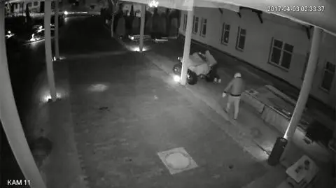 Świeradów-Zdrój: ukradli quada sprzed hotelu. Szuka ich policja