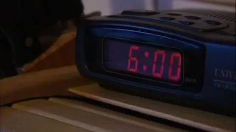 O której do szkoły?