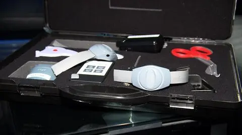 Polska wersja elektronicznego dozoru