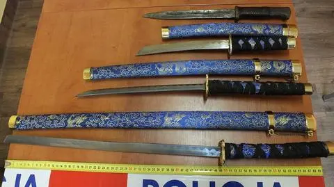 Nożem groził żonie, a policji mieczami samurajskimi