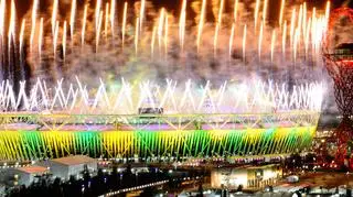 Fajerwerki na zakończenie ceremonii zamknięcia igrzysk