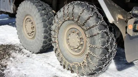 Przejście graniczne w Jakuszycach: "bez łańcuchów nie wpuszczamy"