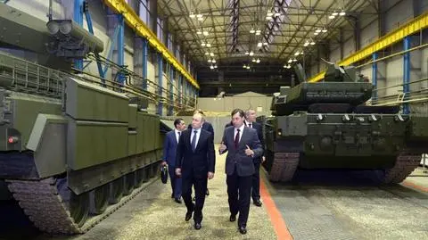 NATO koncentruje się na "powstrzymywaniu nieistniejącego zagrożenia"