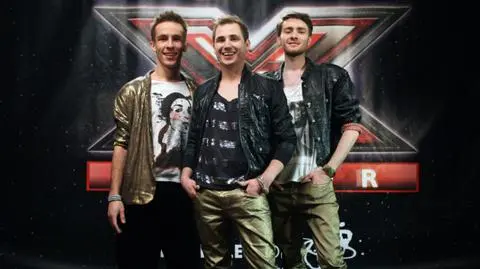 De Facto opuszcza X Factor