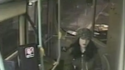 19-latka została zamordowana kilkanaście minut po wyjściu z autobusu