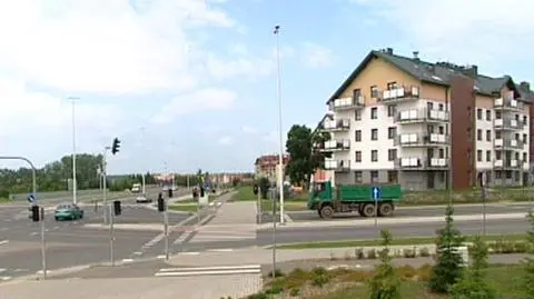 Budynek powstał na terenie przeznaczonym pod budowę linii tramwajowej