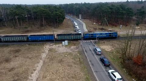 Do wakacji ma być oznakowany każdy przejazd kolejowy