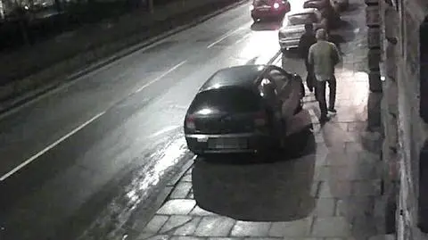 Policja poszukuje podpalaczy 