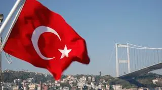Kolejna odsłona konfliktu pomiędzy wpływowym duchownym i prezydentem Erdoganem
