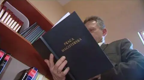 Policjanci pod lupą prokuratorów. 
Kupowali prace magisterskie?