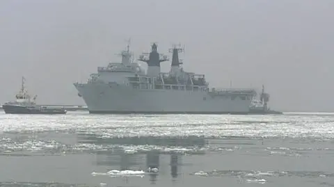 Duma Royal Navy zawinęła do Gdyni