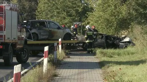 Jadący BMW pijani. Zderzyli się z oplem, zginęło 5 osób