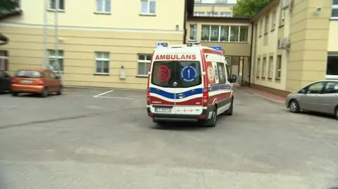 Dyspozytornia w Tarnowie. Karetki pod złym adresem, pacjenci zmarli