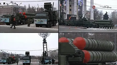 S-400 w centrum Moskwy. Rosyjskie wojsko pręży muskuły