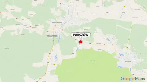 Świętokrzyskie. Groźne zderzenie karetki i samochodu osobowego
