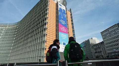 Komisja Europejska uruchomiła artykuł 7 wobec Polski