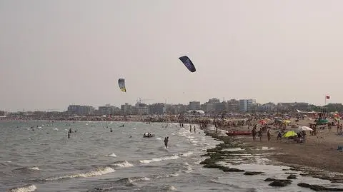 "Faszystowska" plaża powstała koło Wenecji