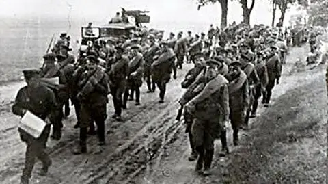 "Przedwojenna Polska - gorsza niż stalinowska Rosja"