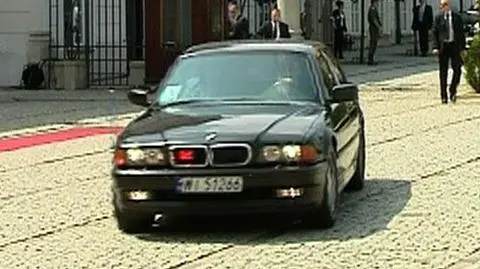 Limuzyny dla urzędników w prezencie od PiS