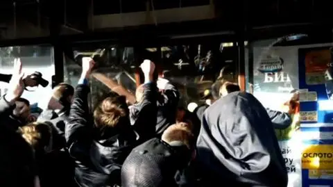 Nacjonaliści zaatakowali sklepy prowadzone przez imigrantów 