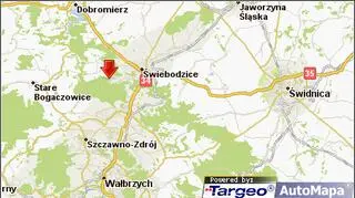 Strażacy szukają chłopca w stawie