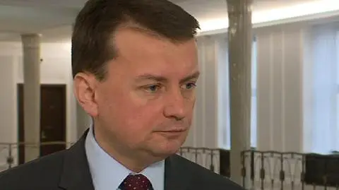 "Stara się wyjść ponad to, co prezentuje Tusk". PiS komplementuje Gowina