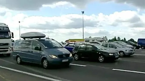 "Płacić po to, żeby stać w takim korku? Szok!"