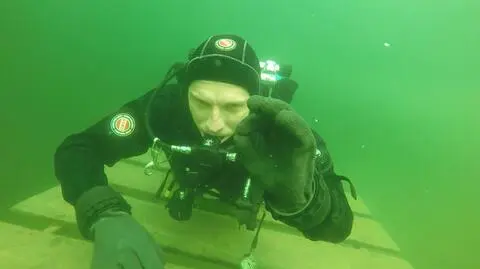 Z ognia walki na dno jeziora