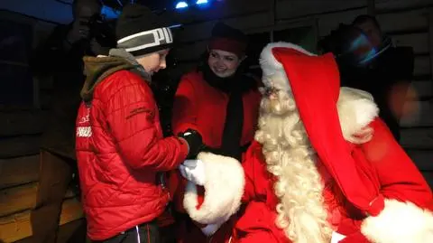 Malutkie miasteczko zaprosiło Mikołaja. Przyjechał