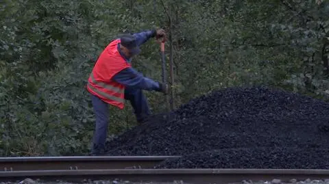60 ton węgla rozrzuconych na torach