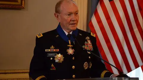 Gen. Martin Dempsey odznaczony Orderem Zasługi RP