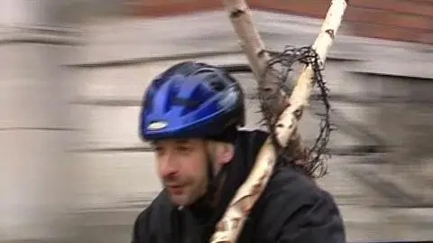 Nieść swój krzyż...