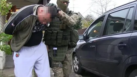 160 funkcjonariuszy CBŚ i 11 zatrzymanych. Rozbity gang pseudokibiców