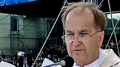 Kolejne miliony dla Ojca Dyrektora