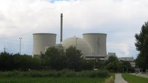 Co z tą elektrownią? Rząd chyba też jeszcze nie wie