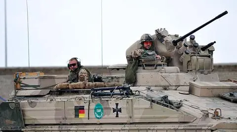 Niemcy zostaną w Afganistanie
