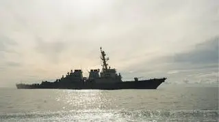 W pobliżu okrętu USS Donald Cook krążył rosyjski myśliwiec 