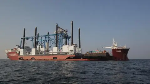 Gdynia: Jednostka zbudowana przez Crist płynie na Reunion