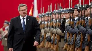 Prezydent w 2012 roku podpisał 126 ustaw, złożył 17 wizyt za granicą