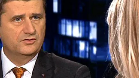 "Tusk wciąż sparaliżowany dziadkiem z Wermachtu"