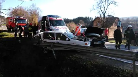 Wypadek w Łabowej. Dwoje dzieci rannych