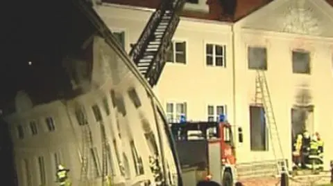 Pałac w ogniu. Podpalenie?